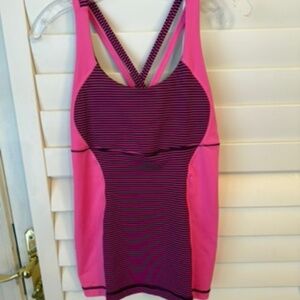 Lululemon Athletic Top Razor back Size 8 Pink